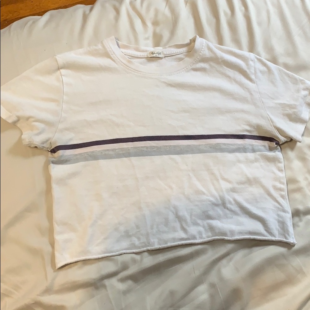 Brandy Melville t-shirt